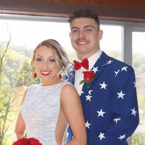 Meet your Posher, Derek